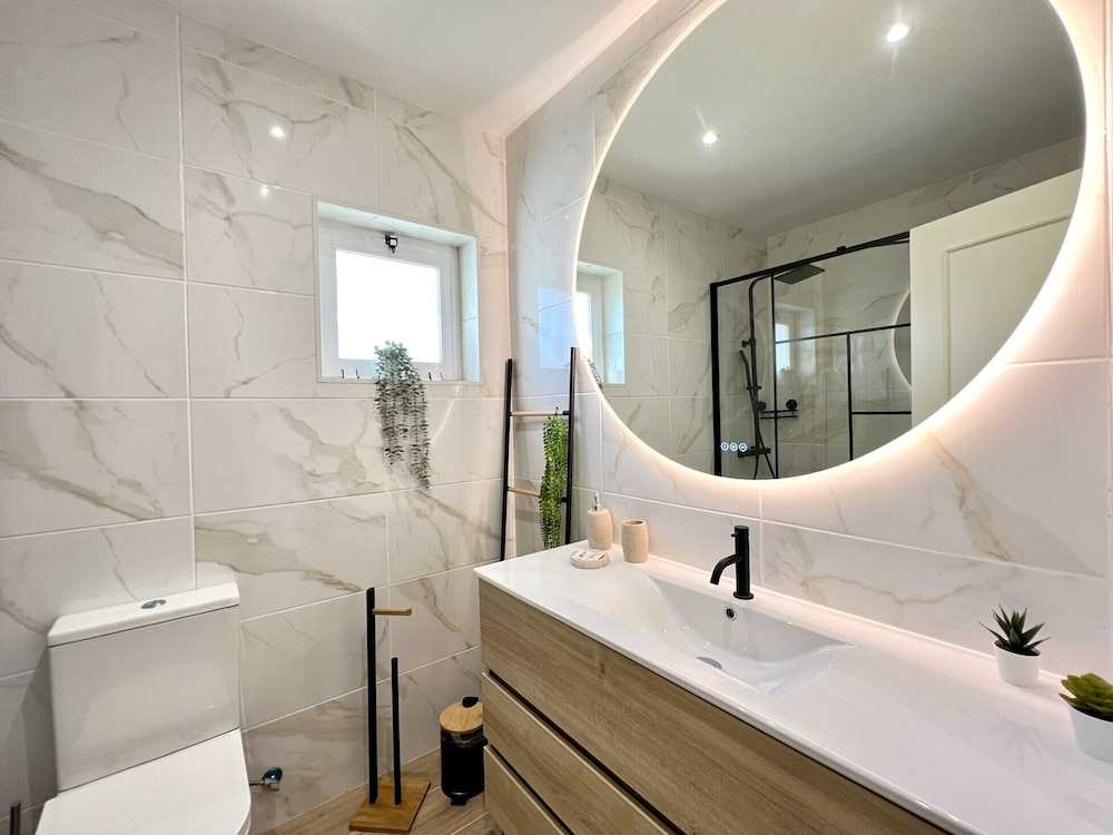 Vilamoura Brightness Villa by Homing