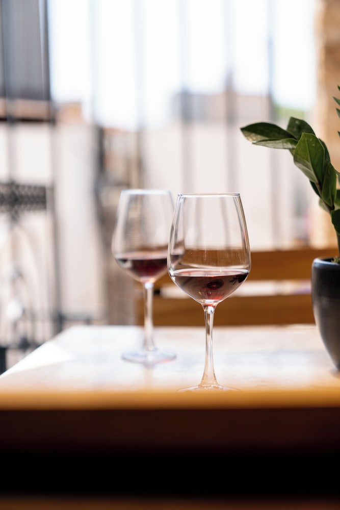 Ode Aristofanous - Urban Boutique Hotel