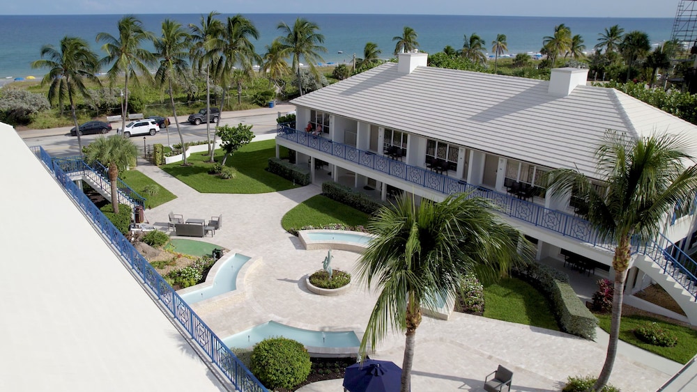 Dover House Resort