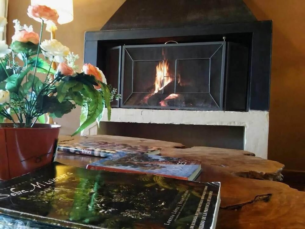Ytororo Lodge