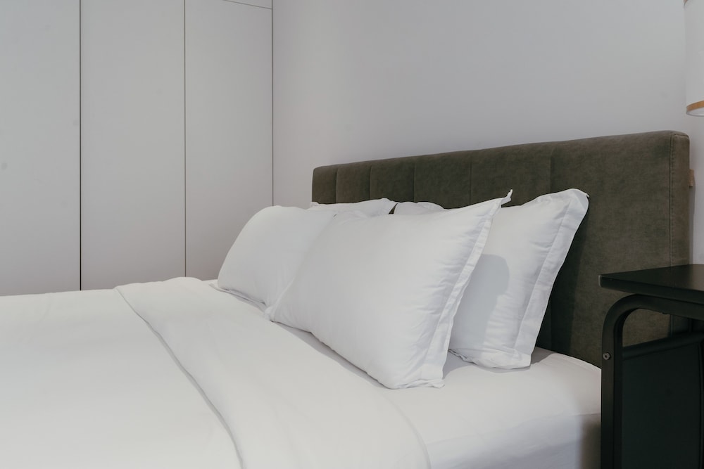 Midtown Premium Apartments