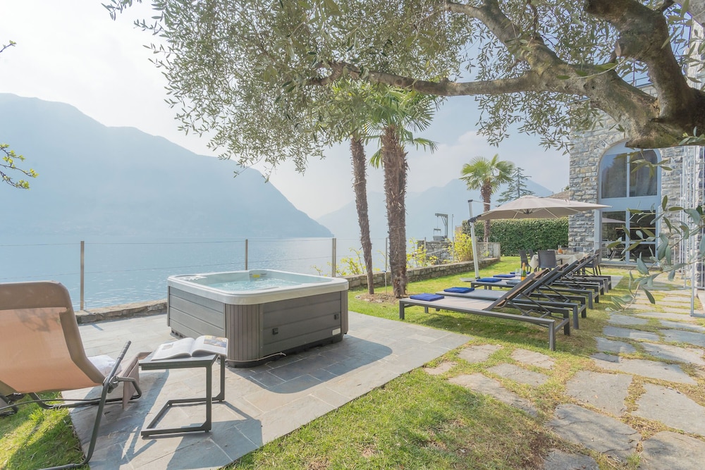 Sala Comacina Villas by Rent all Como