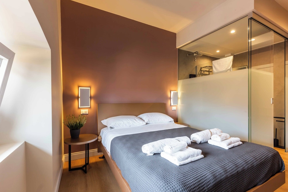 LUMINA3 Luxury Room Guest House, ROME