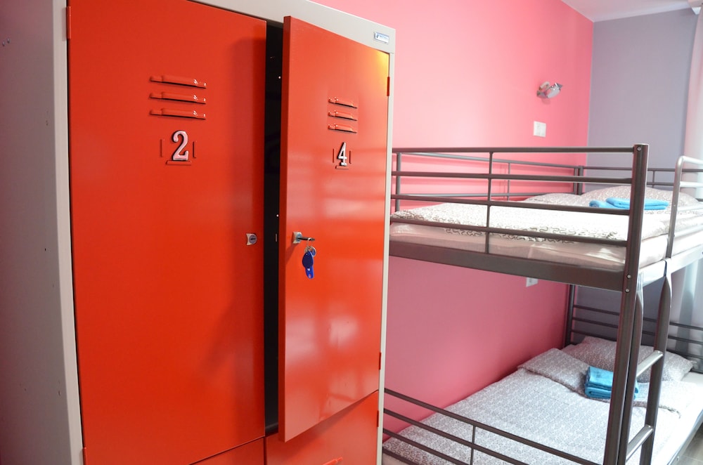 Hostel Sunkiss