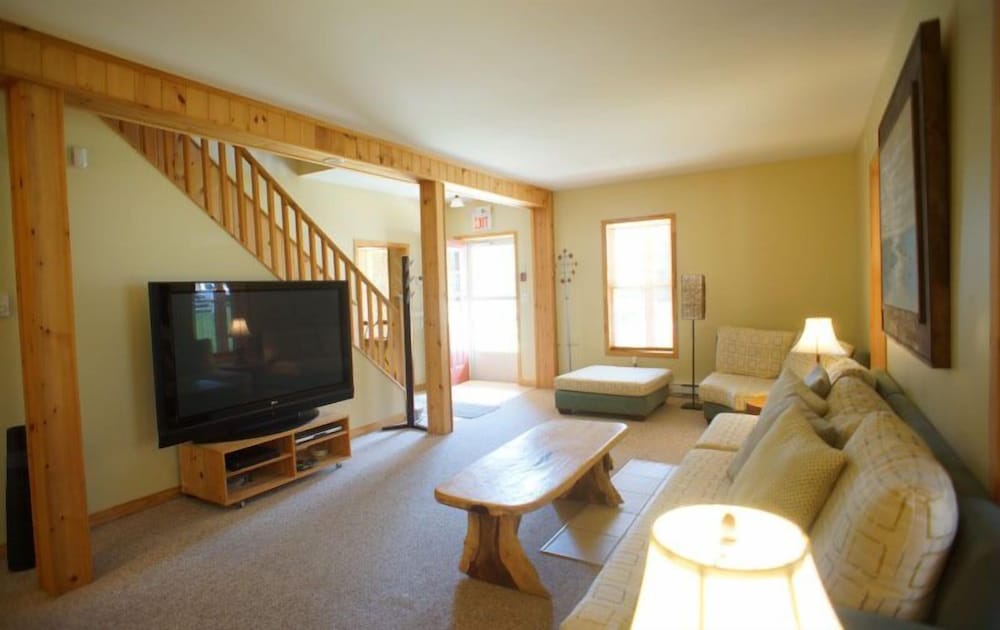 Myers Cave Resort
