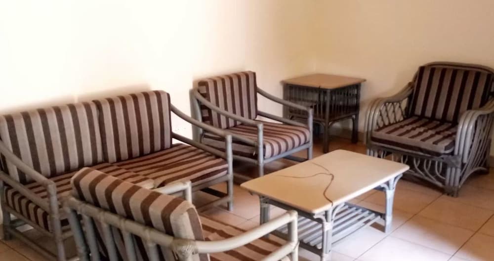 Kigali Airport Apartment view 5