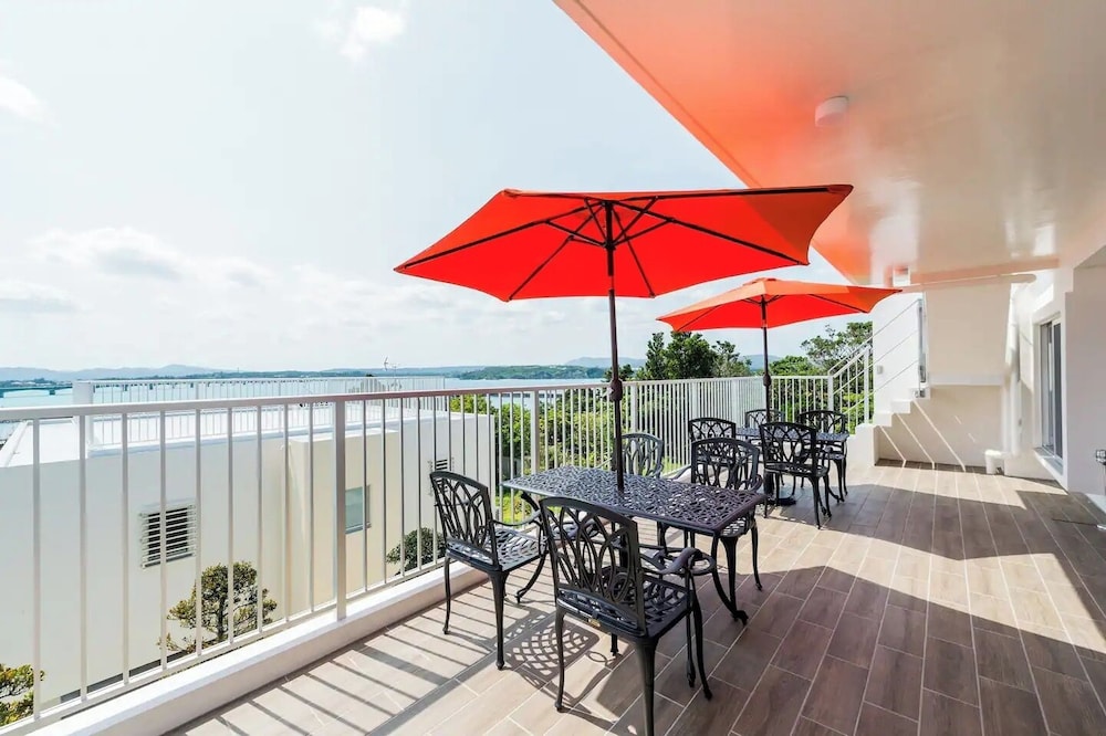 Four Season Resort Kouri