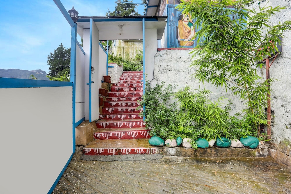 Palette Nature's Retreat Mussorie