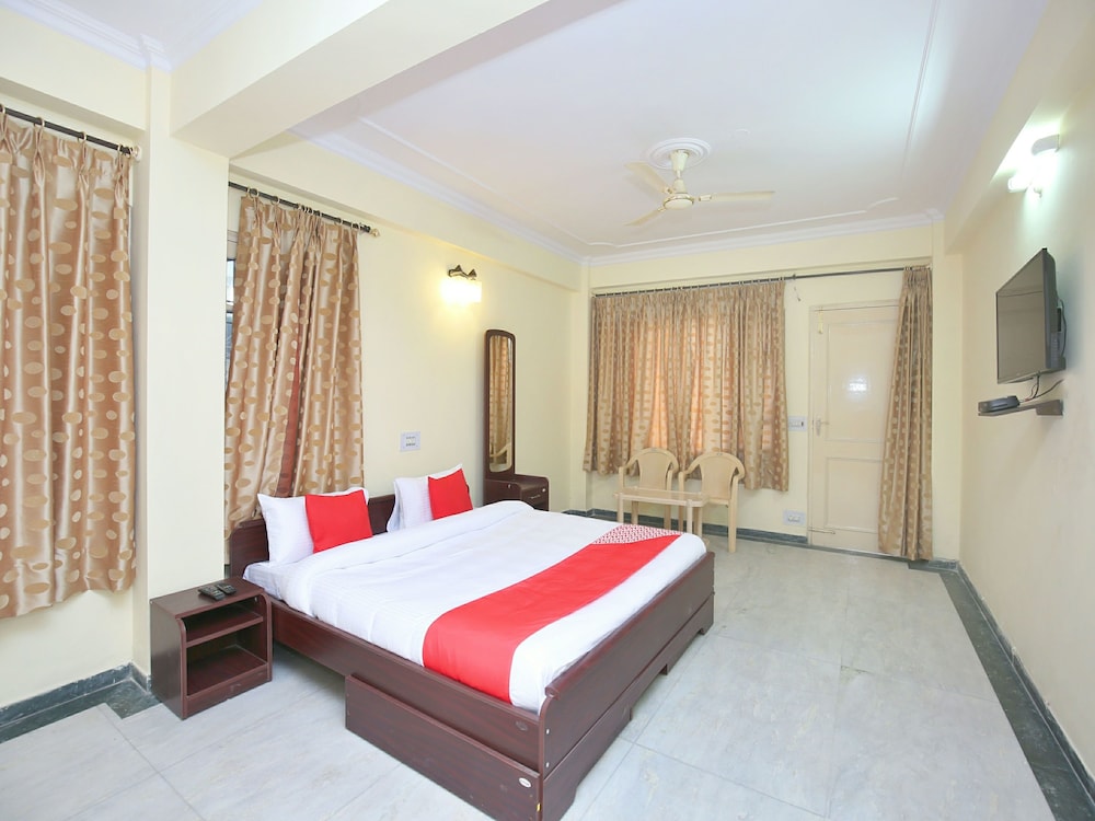 OYO 14084 Home Hill View Studio Barog - Property Image 14