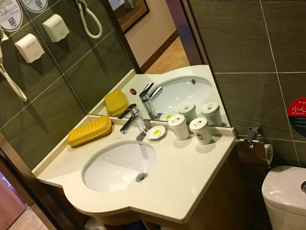 GreenTree Inn JiangSu YanCheng JianHu ShangGang Bus Station Freeway 204 Express Hotel - Property Image 34