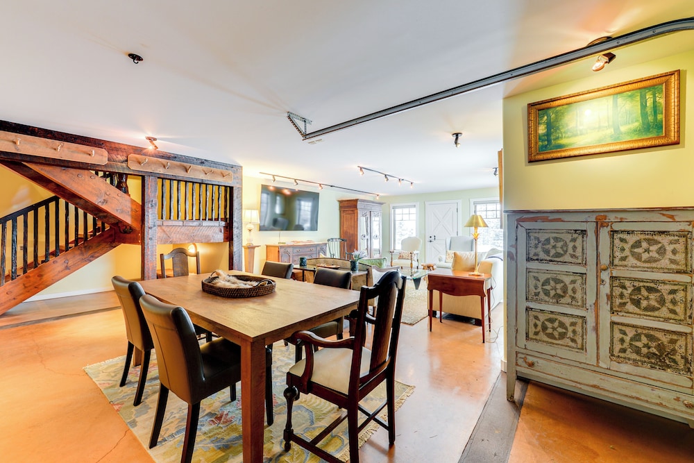 On 20 Scenic Acres: Mtn Retreat in Star Valley