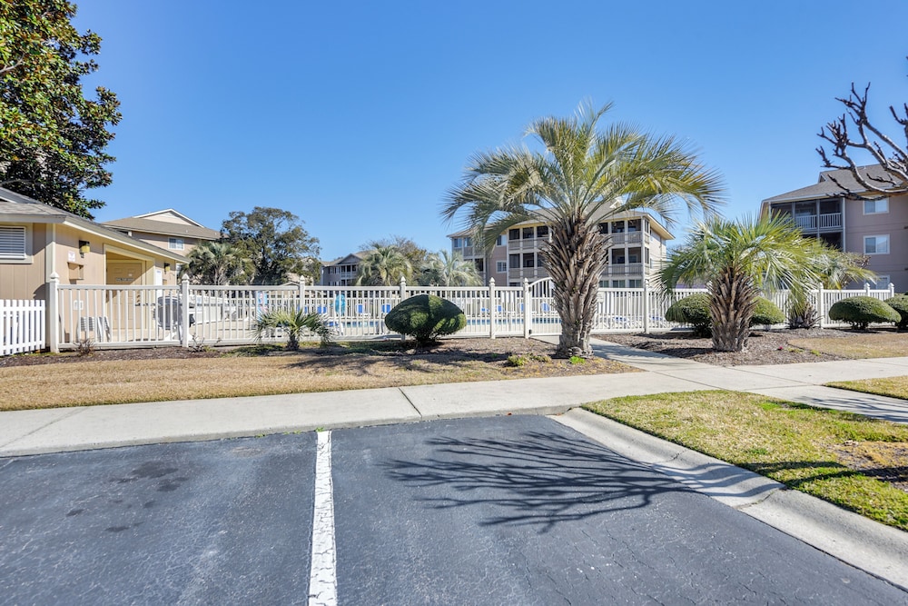 2 Blocks to Ocean: North Myrtle Beach Condo! view 5