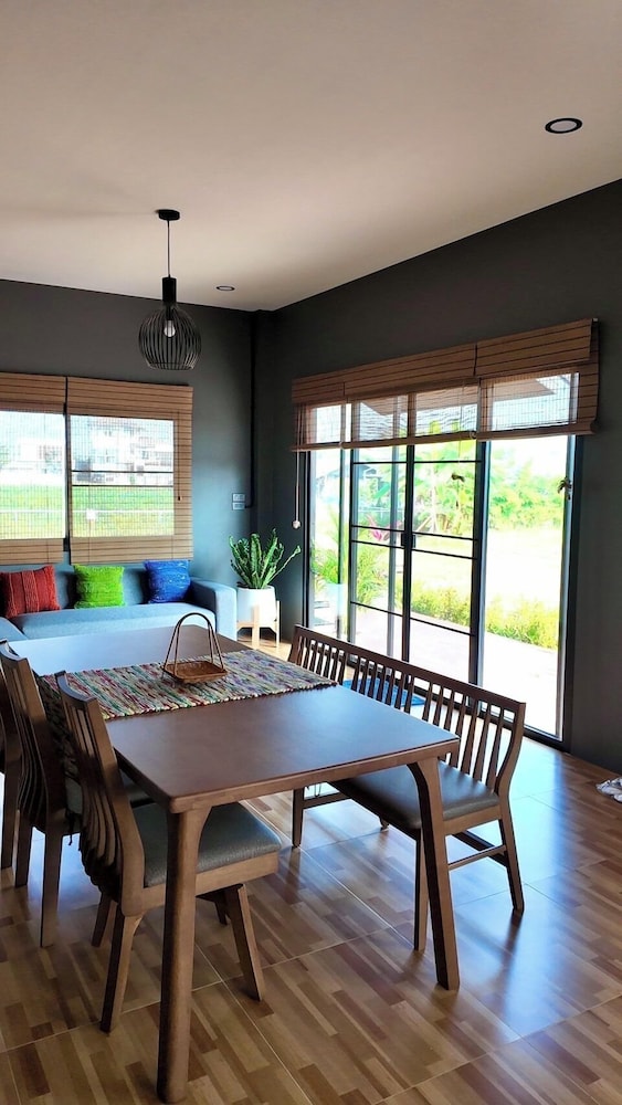 Baanmax Boutique Pet Resort & Lodge