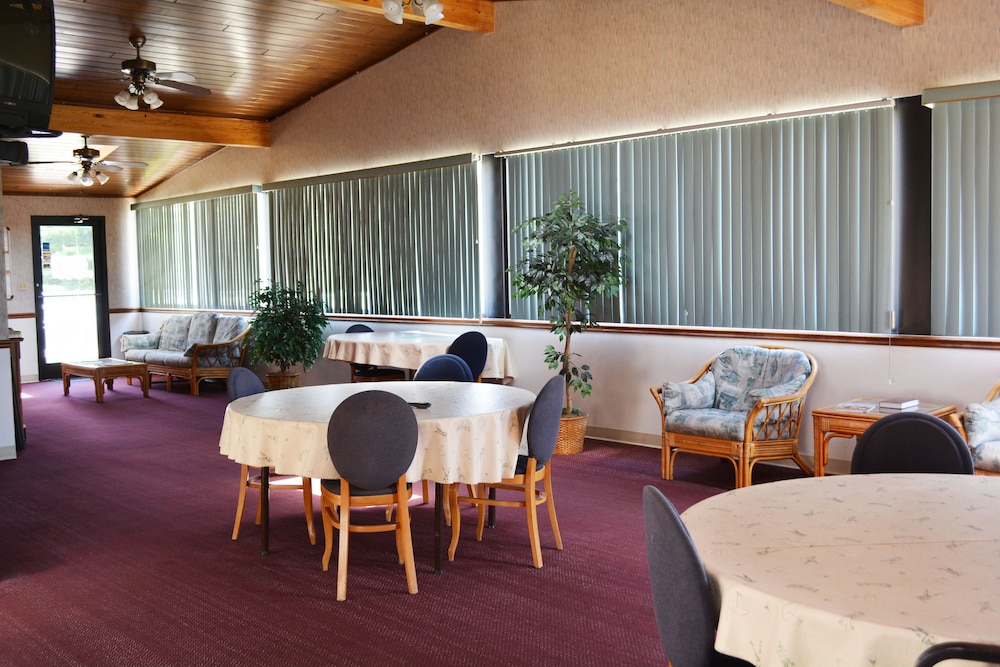 meeting & event spaces