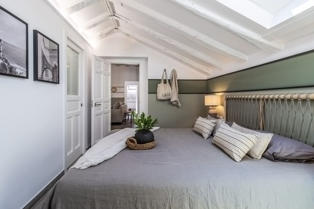 Melito - 2 Bedrooms and Office in Justicia