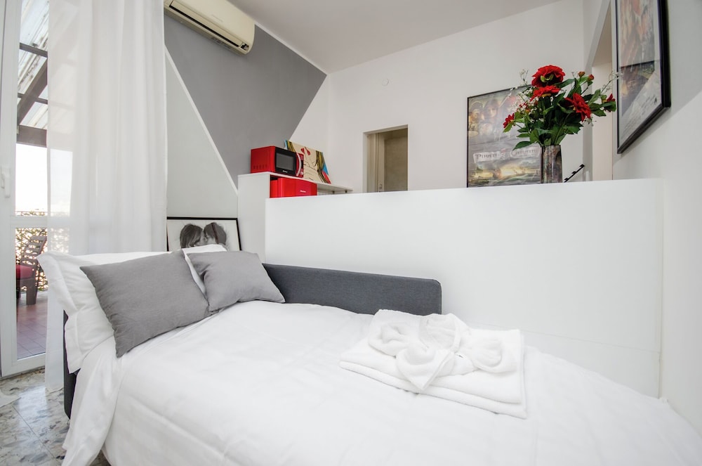 VivimiHome - Zanella House