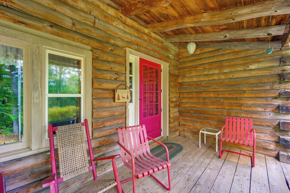 Forest Hideaway in Plainfield: Hike, Paddle & Ski