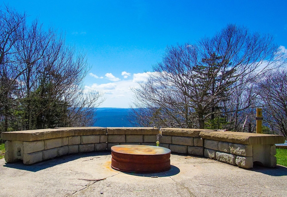 Summit 307d 3Br Condo Close to the Village