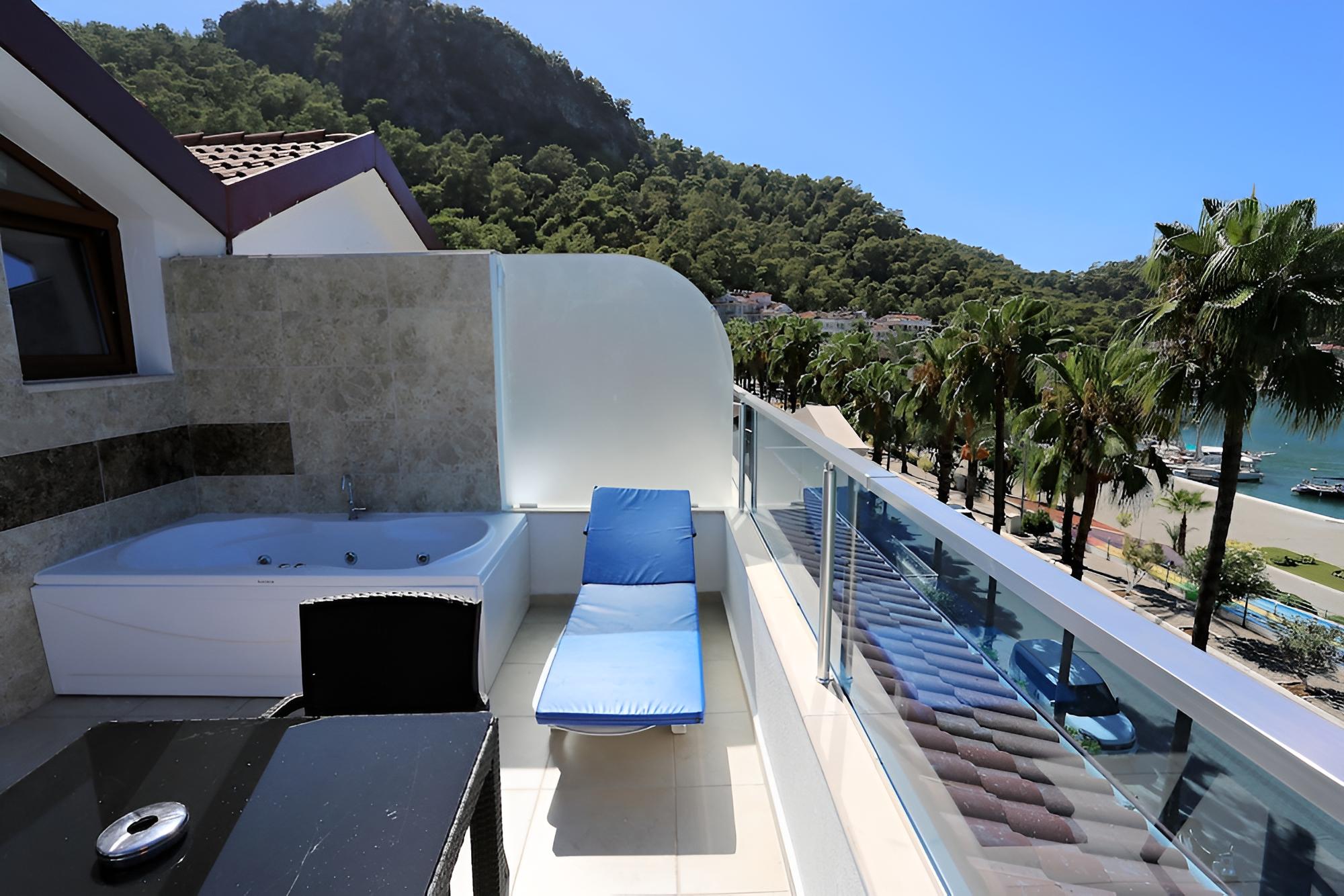 Q&S Cennet Life Hotel