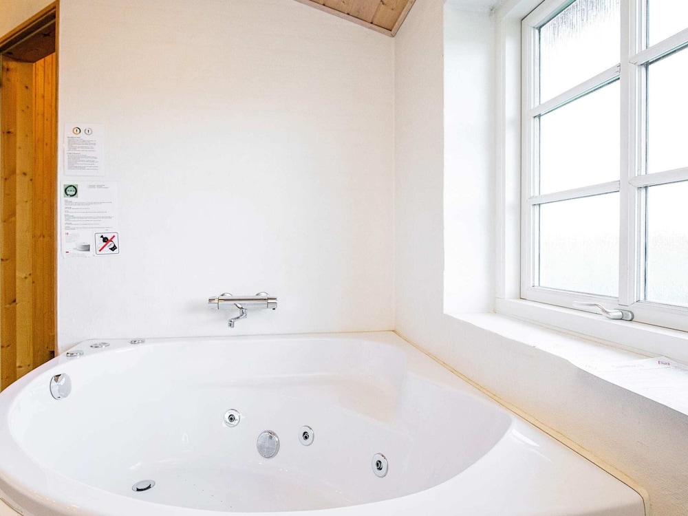 8 Person Holiday Home in Ulfborg-by Traum view 3