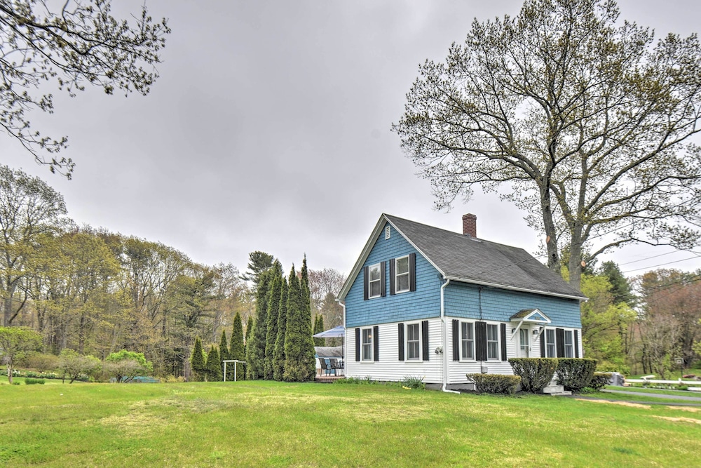 Kennebunk Home w/ Yard < 1 Mile to Dock Square! - Property Image 16