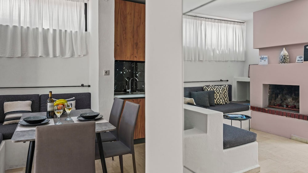 Seaside Gem Near Heraklion Villa Maro III Getaway