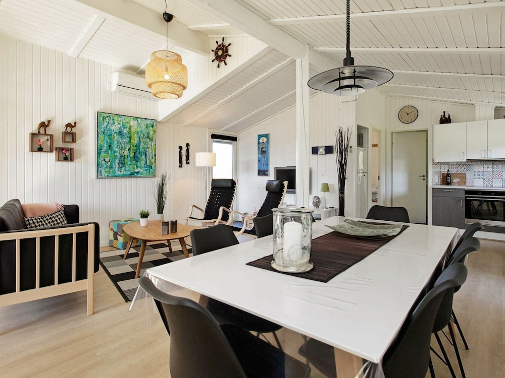 9 Person Holiday Home in Lokken-by Traum