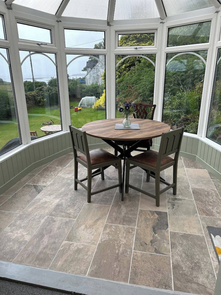2 Guests - Bbq & Patio - Sea Views