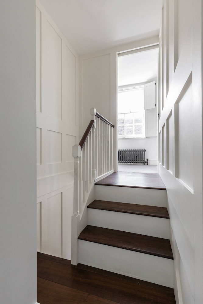 Whittlesey Street II by Onefinestay