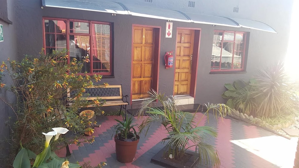 Nthateng B&B