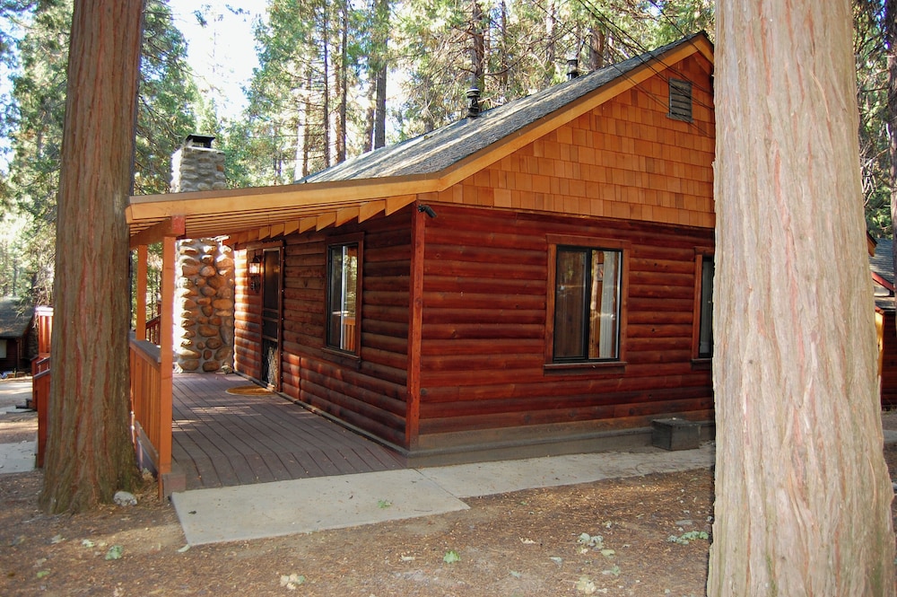 Deer Den