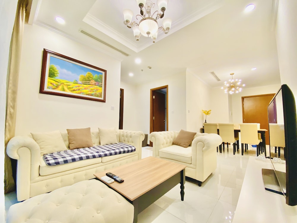 Wow! Homes by Christine - Vinhomes Luxury