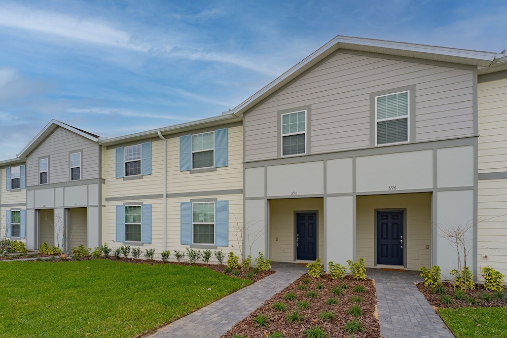 NEW Stunning Home W/private Pool! Near Disney - Image 1