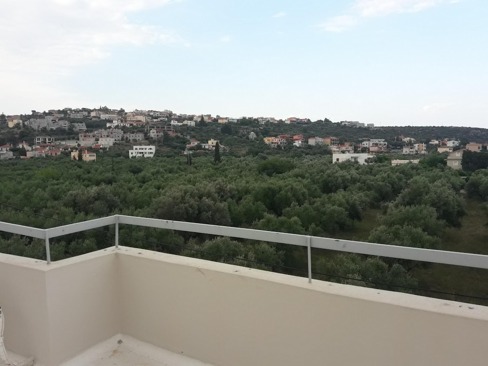 Drossia 11 in East Mani photo 4
