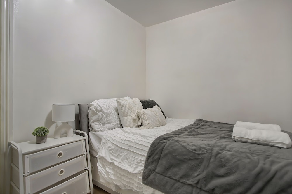 Cozy 1-bed Apartment Close to Lcy & Excel