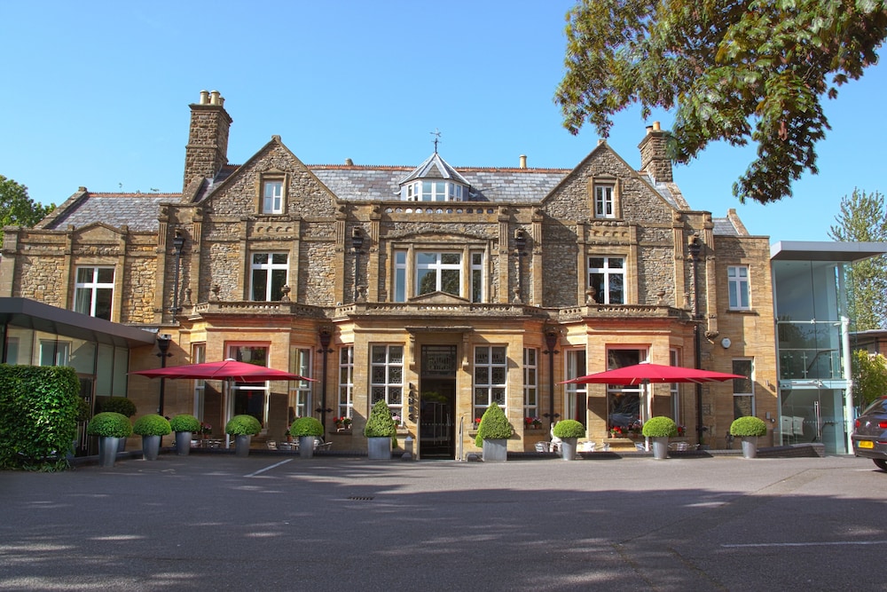 Yeovil Vacations - Lanes Hotel - Property Image 17