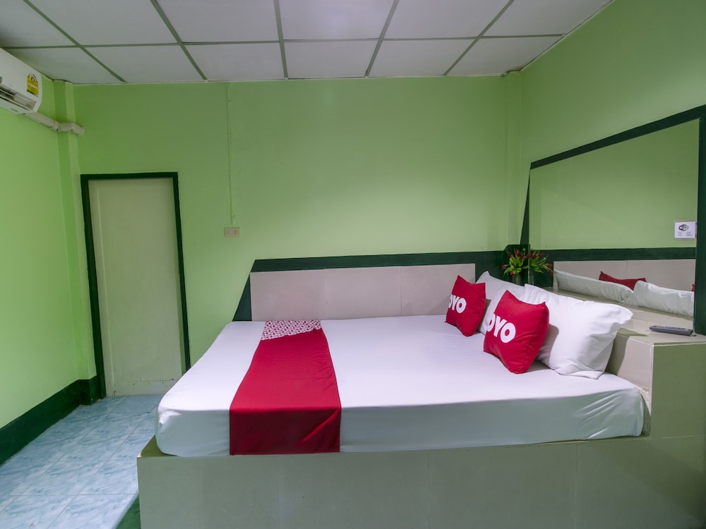OYO 1095 Toto Beach Hua Hin