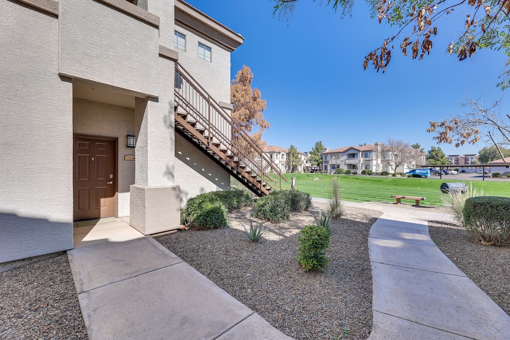 First-floor Condo w/ Pool Access in Mesa!