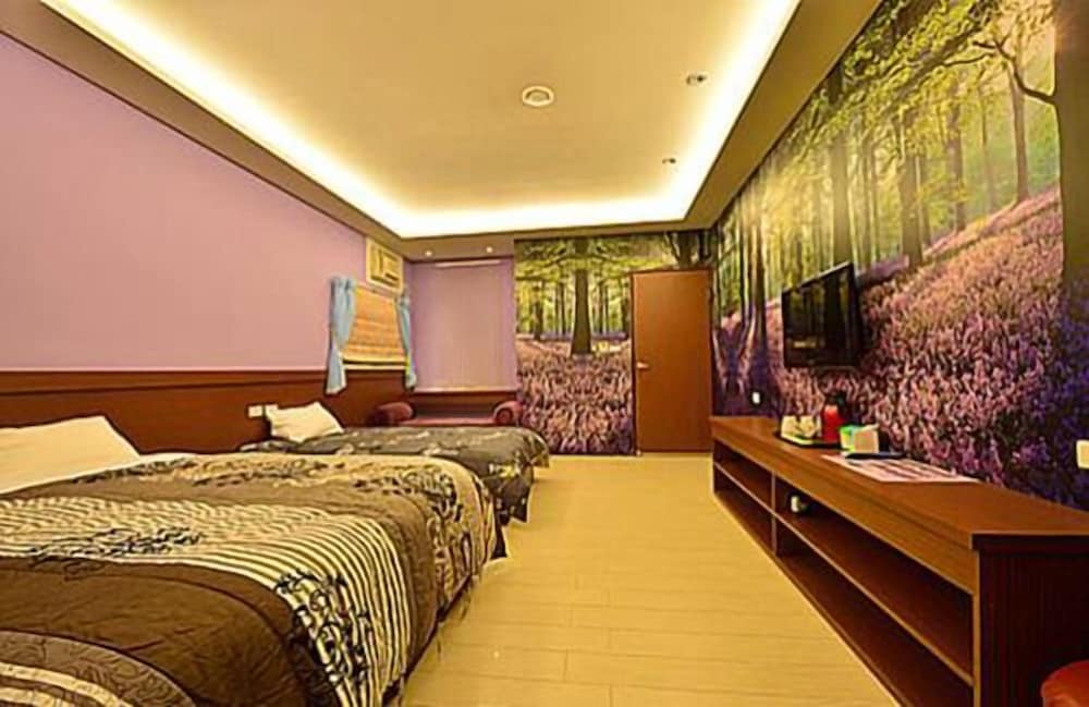 Photo 9