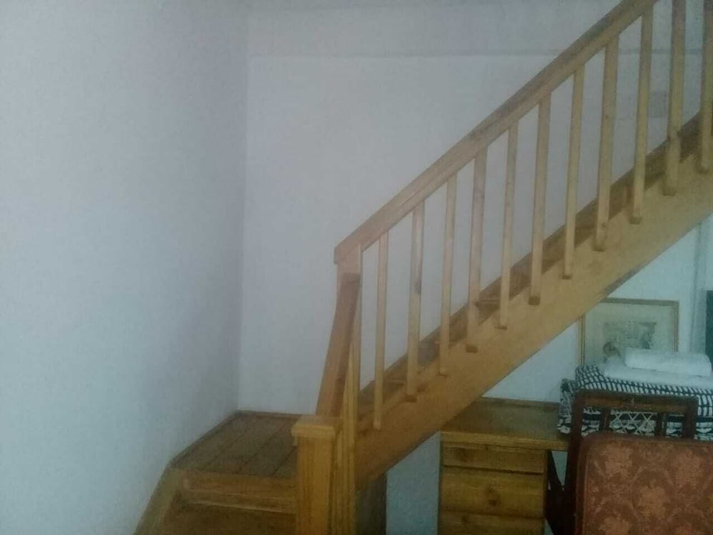 D & H Guesthouse view 4