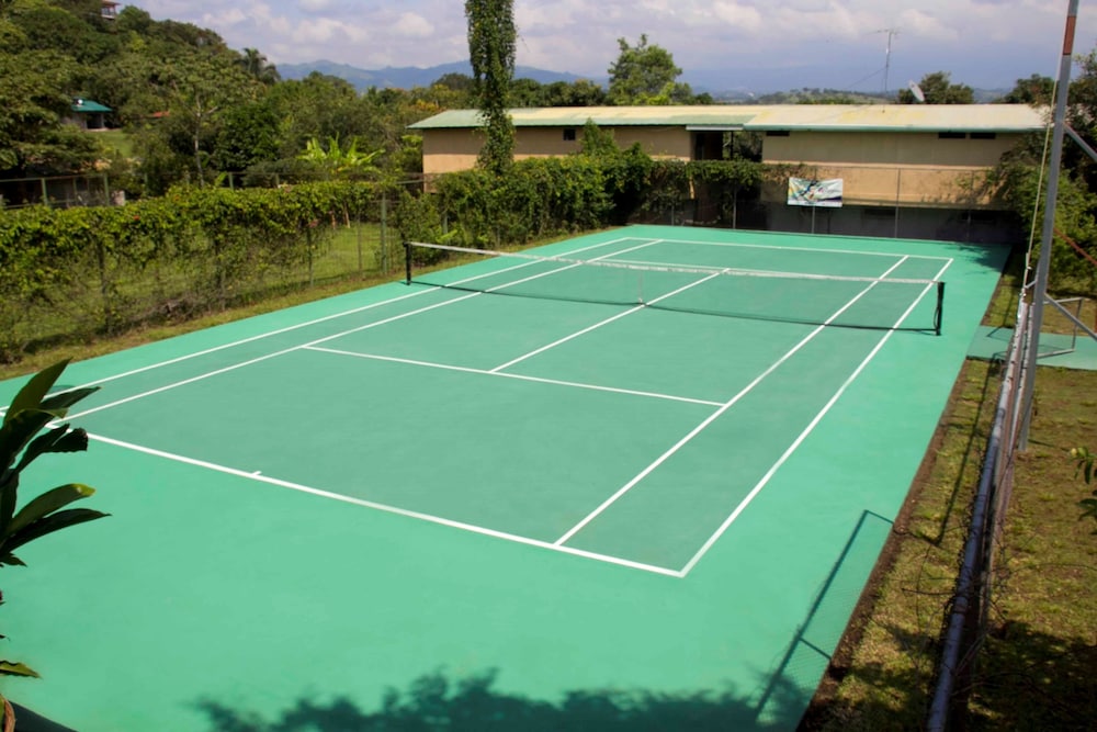 Valley View Lodge - Finca Huetares