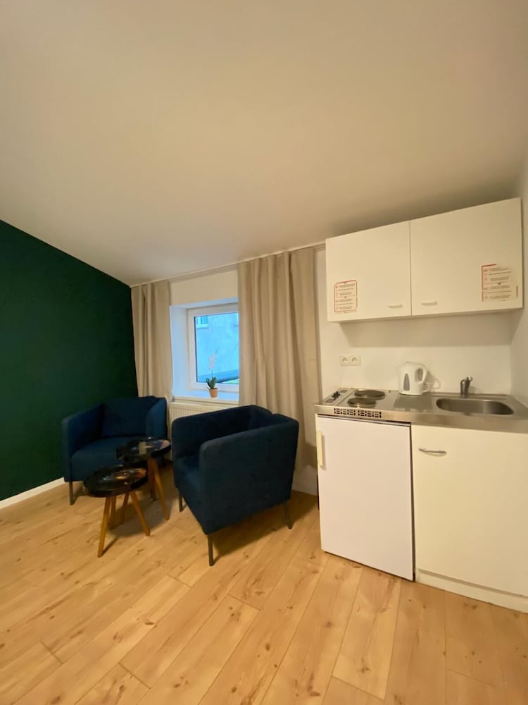 8 Studios with Terrace in Margareten
