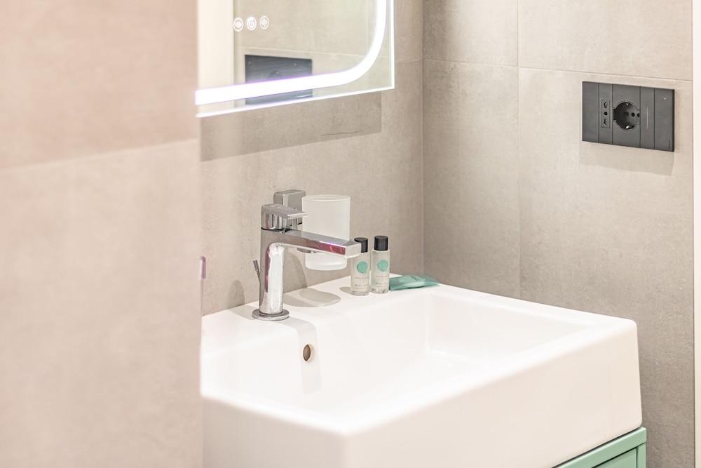 Aurora Apartment in Como