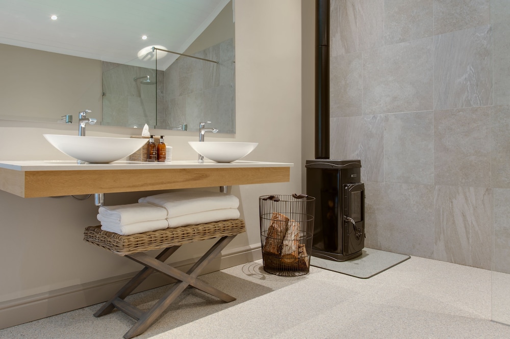 Jordan Wines Luxury Suites