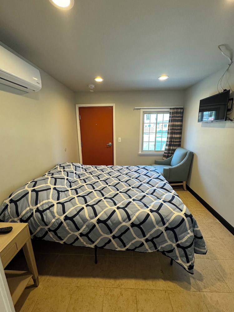 Fraser Motel