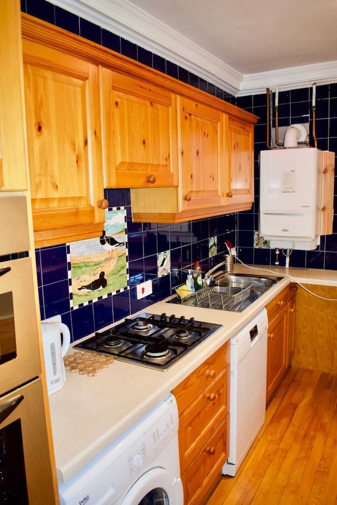 Grand New Town 2 Bedroom in Central Edinburgh