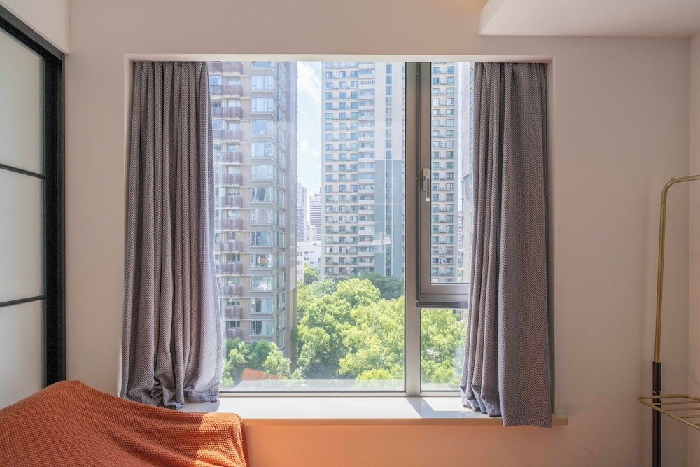 Tyms Modern1BR 1BA Apt Near Metro 1 9 11