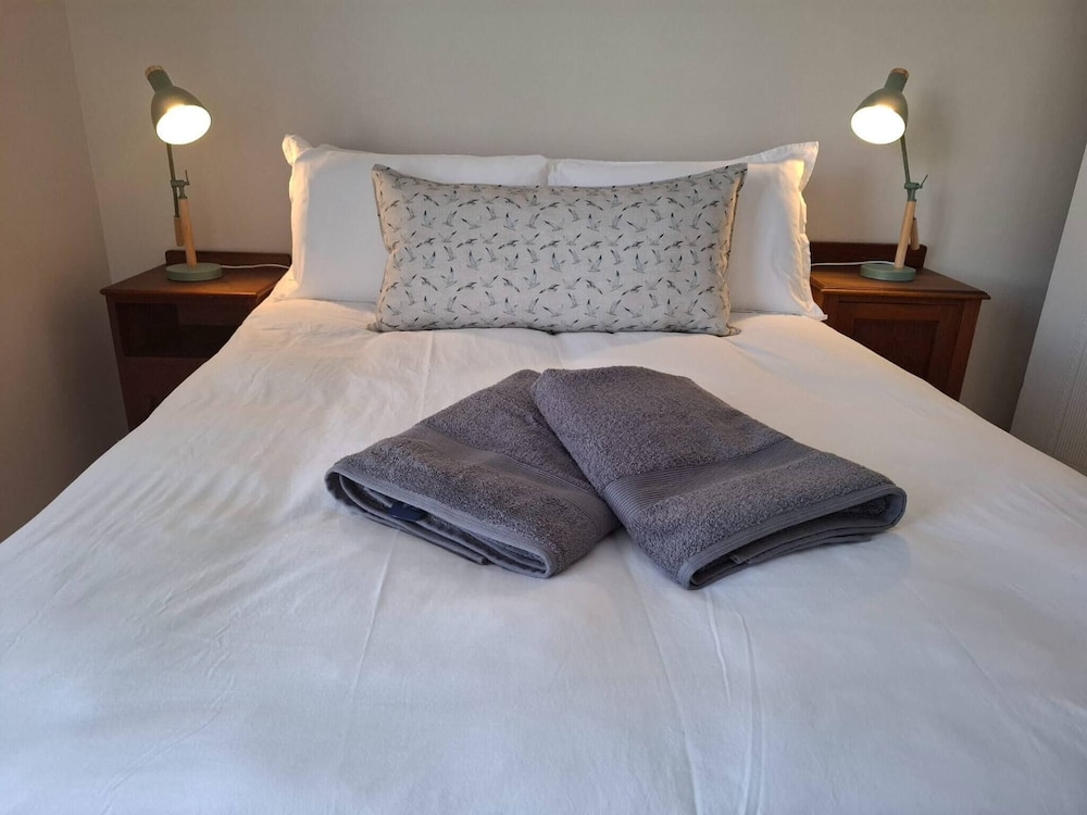 Oosiesrus - Charming Langebaan Villa With Garden View