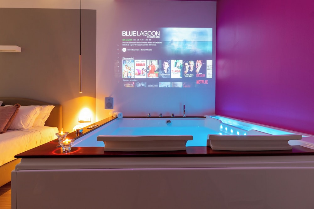 4 Star Suite SPA