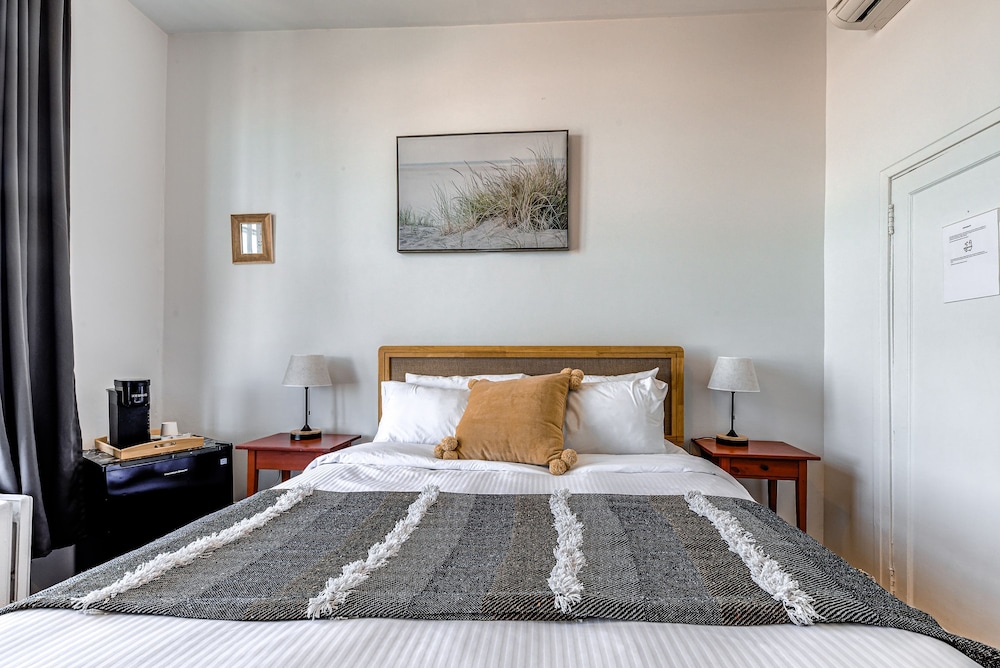Single Room River View